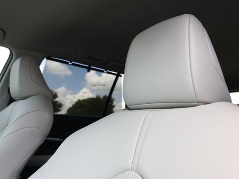 New 2026 Toyota Grand Highlander FWD image 14