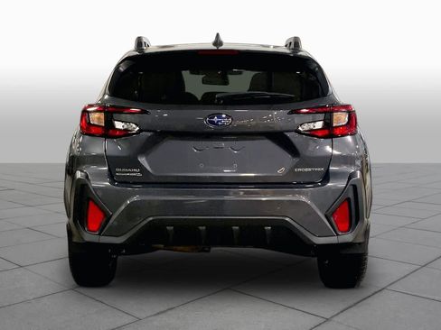 Used 2024 Subaru Crosstrek 2.0i Premium AWD/4WD image 5