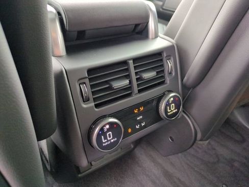 Used 2026 Land Rover Discovery S AWD/4WD image 13