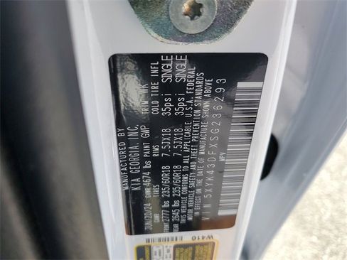 Certified 2025 Kia Sportage SX image 32