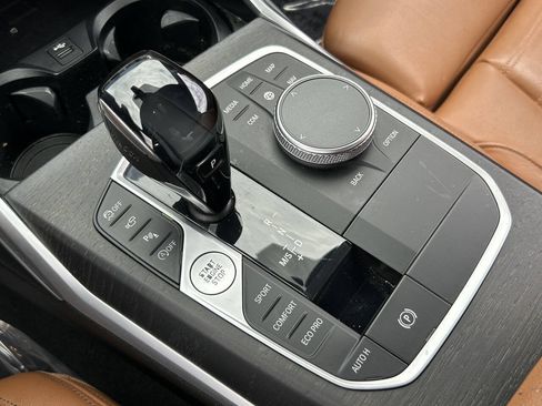 Used 2021 BMW 430i Coupe w/ Convenience Package RWD image 29