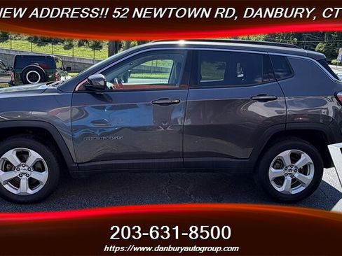 Used 2018 Jeep Compass Latitude w/ Popular Equipment Group AWD/4WD image 6