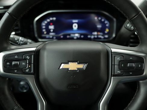 Used 2023 Chevrolet Silverado 1500 LT image 11