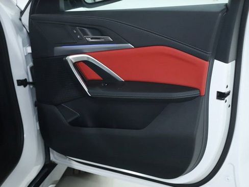 Certified 2025 BMW X1 xDrive28i w/ Convenience Package image 33