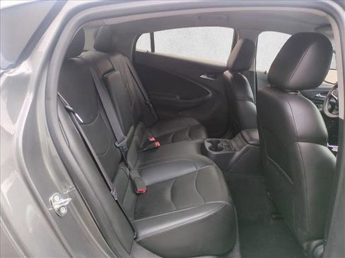 Used 2017 Chevrolet Volt Premier image 15