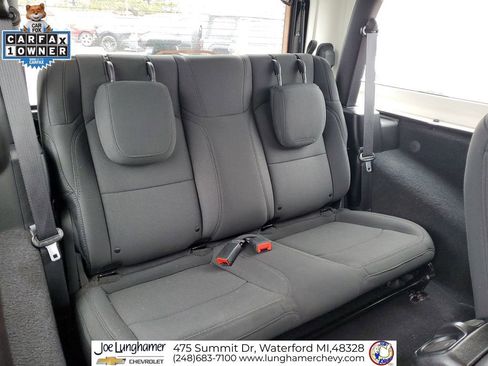 Used 2021 Jeep Wrangler Sport AWD/4WD image 27