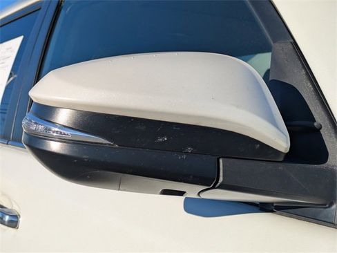 Used 2018 Toyota 4Runner SR5 image 13