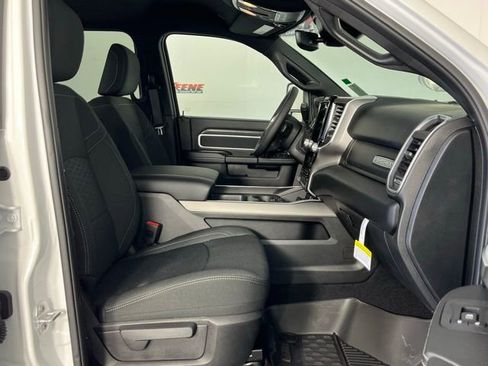 New 2026 RAM 2500 Big Horn AWD/4WD image 30