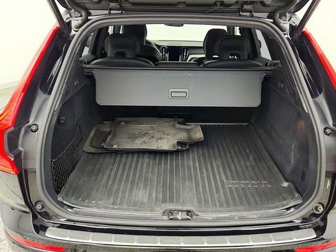 Used 2025 Volvo XC60 B5 Ultra w/ Protection Package Premier AWD/4WD image 20