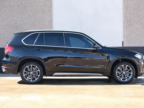 Used 2018 BMW X5 sDrive35i w/ Driving Assistance Package RWD image 11