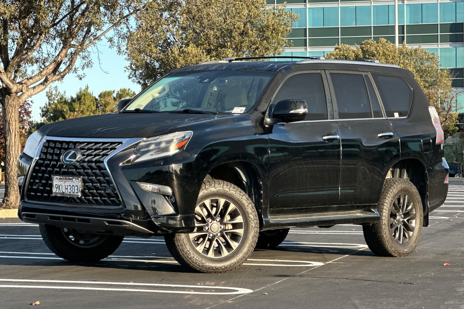 Used 2020 Lexus GX 460 Premium w/ Premium Package AWD/4WD image 8