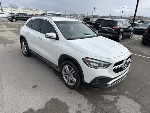 Used 2021 Mercedes-Benz GLA 250 4MATIC w/ Premium Package image 21