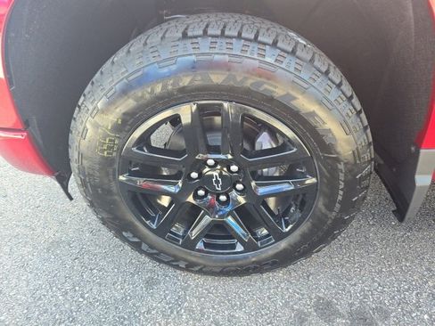 New 2025 Chevrolet Silverado 1500 RST w/ Dark Appearance Package image 7