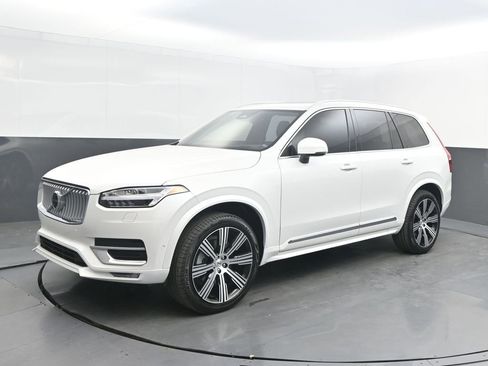 Used 2025 Volvo XC90 B6 Ultra w/ Protection Package image 1