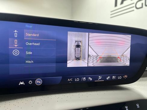 New 2026 Buick Enclave Avenir w/ Super Cruise Package AWD/4WD image 11