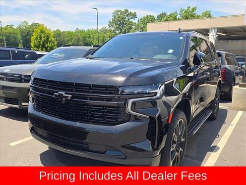 Used 2024 Chevrolet Tahoe RST w/ Luxury Package AWD/4WD image 3