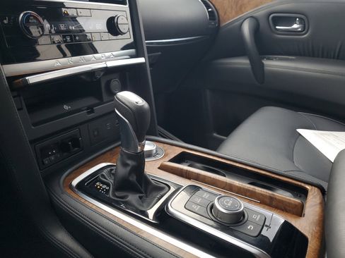 Certified 2021 Nissan Armada SL w/ Captain's Chairs Package image 28