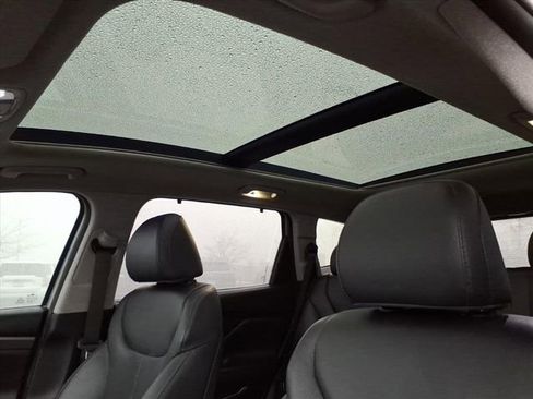 Used 2020 Hyundai Santa Fe Limited image 17