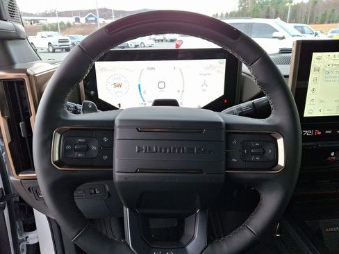 New 2025 GMC Hummer EV 2X AWD/4WD image 9