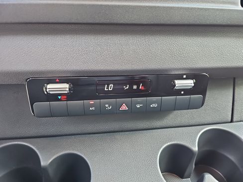 New 2025 Mercedes-Benz Sprinter 2500 image 22