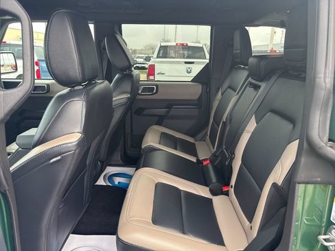 Used 2024 Ford Bronco Wildtrak AWD/4WD image 33