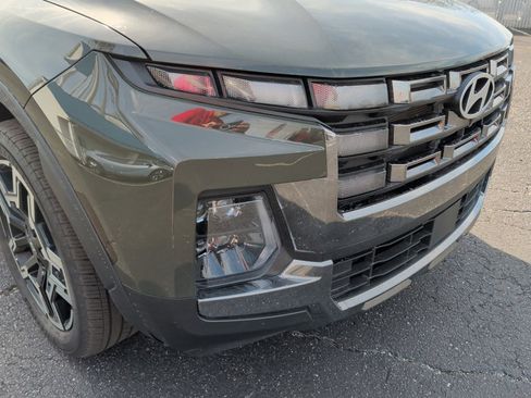 Certified 2025 Hyundai Santa Cruz Limited image 24