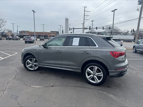 Used 2023 Audi Q3 2.0T Premium Plus w/ Premium Plus Package image 4