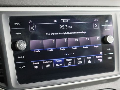 Used 2021 Volkswagen Atlas SE image 27