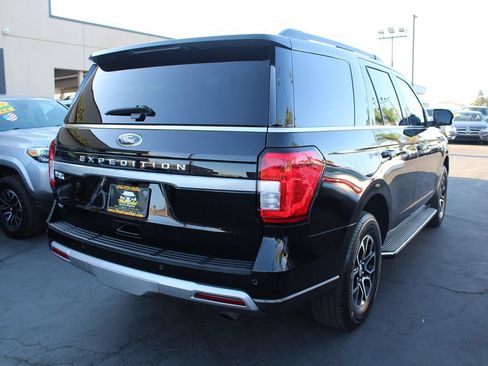 Used 2022 Ford Expedition XLT AWD/4WD image 7