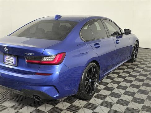 Used 2020 BMW 330i xDrive Sedan w/ M Sport Package AWD/4WD image 4