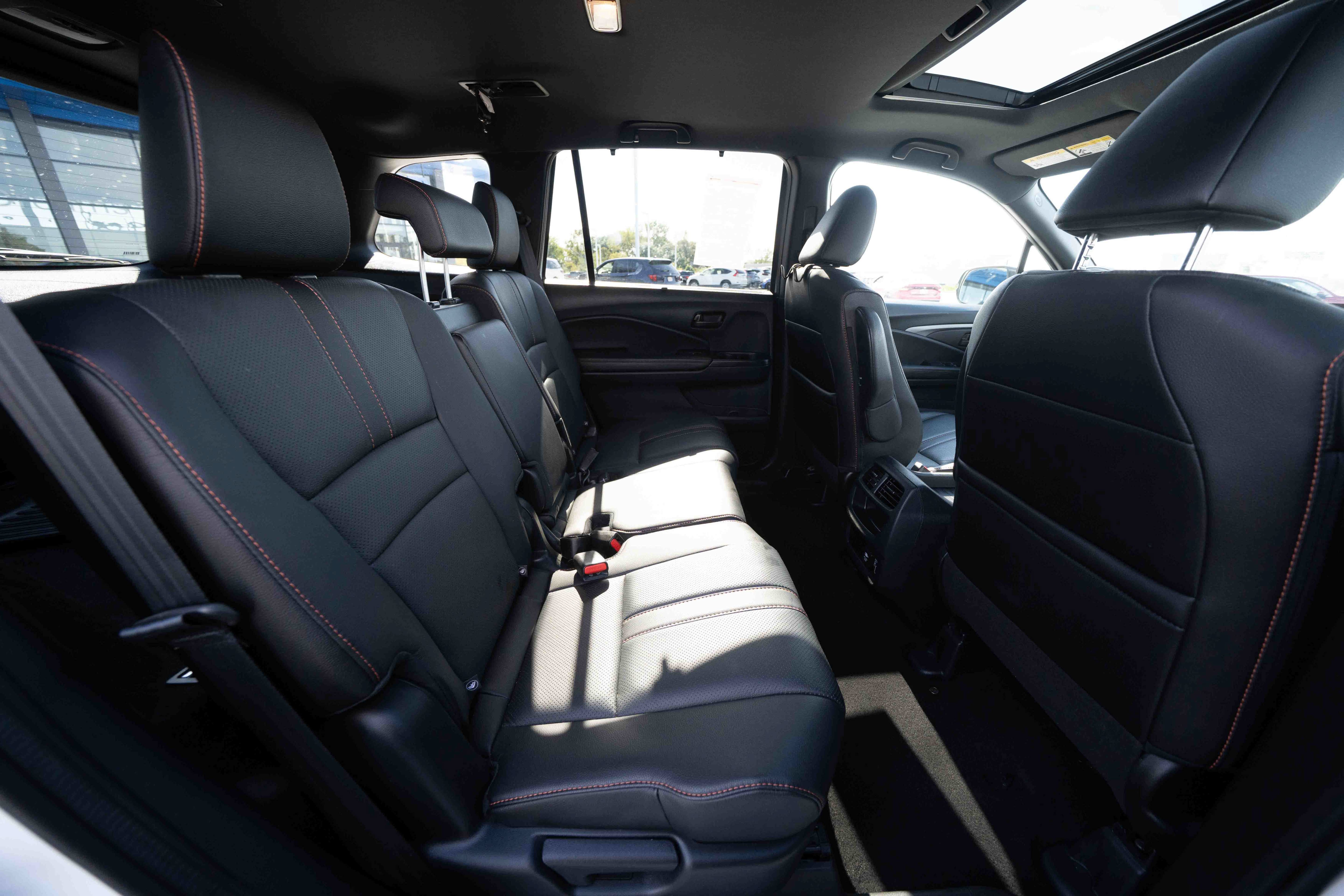 Used 2023 Honda Passport TrailSport image 25
