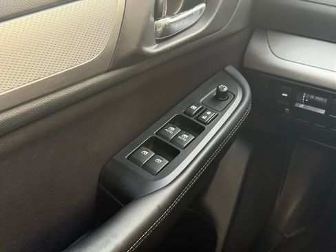 Used 2016 Subaru Legacy 2.5i Premium image 7