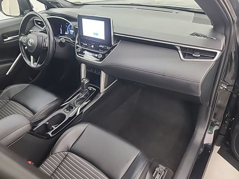 Used 2023 Toyota Corolla Cross AWD Hybrid w/ Convenience Package image 15