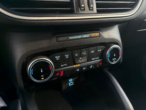 Used 2022 Ford Escape SE w/ Convenience Package image 31