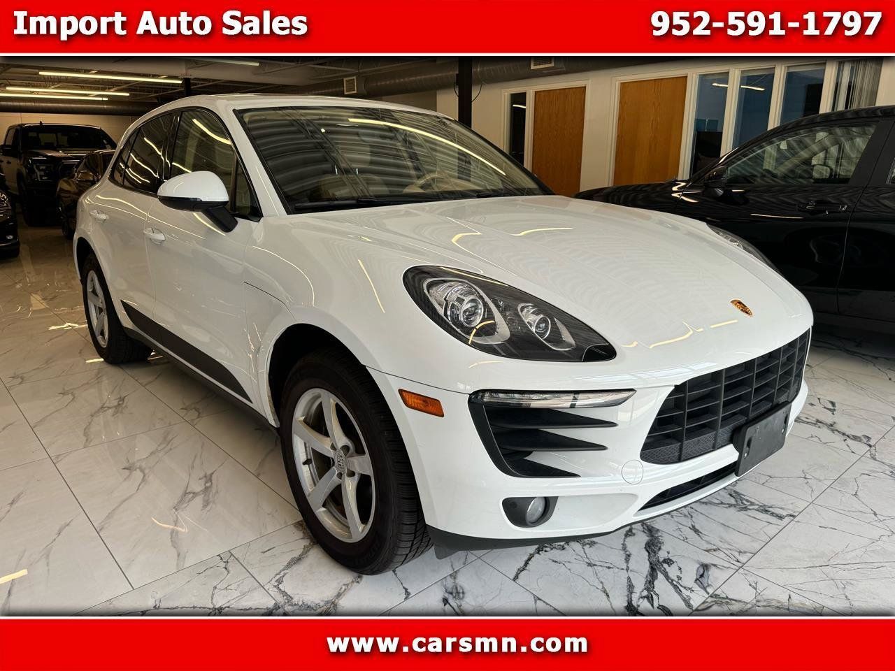 Used 2017 Porsche Macan AWD/4WD image 1