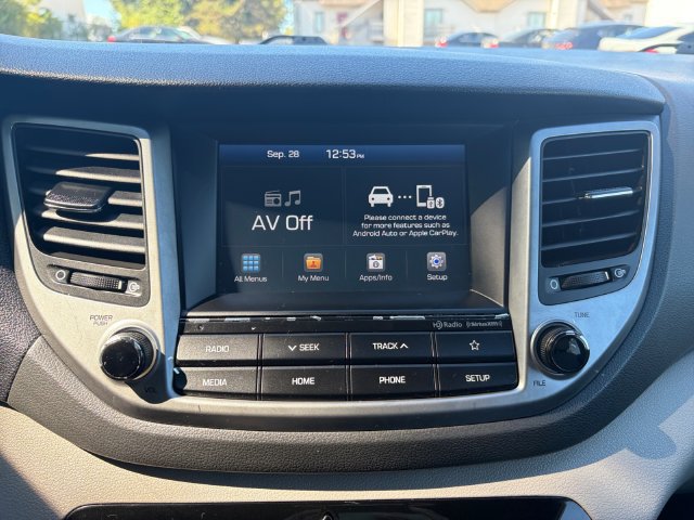 Used 2018 Hyundai Tucson SEL AWD/4WD image 29