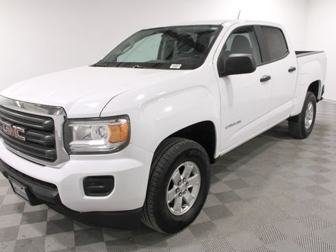 Used 2018 GMC Canyon 2WD Crew Cab w/ Convenience Package image 29