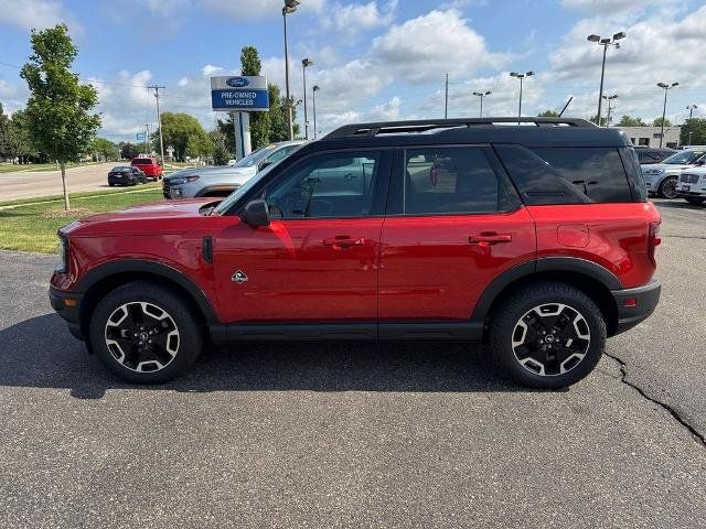 Used 2024 Ford Bronco Sport Outer Banks w/ Tech Package AWD/4WD image 3