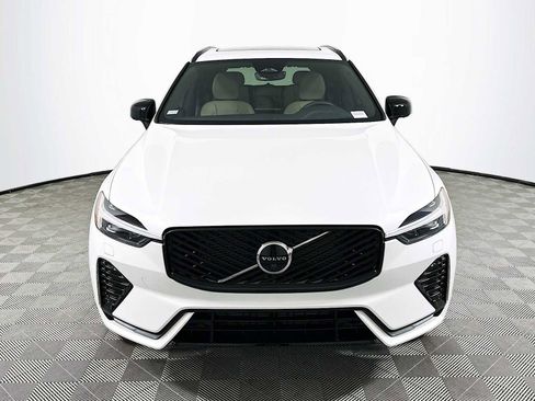 New 2026 Volvo XC60 B5 Plus w/ Climate Package PRO image 2