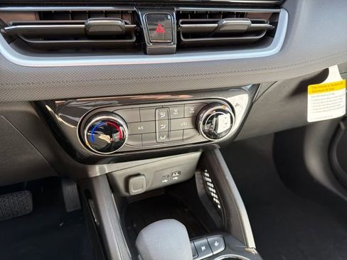 New 2026 Chevrolet TrailBlazer LT w/ Driver Confidence Package image 27