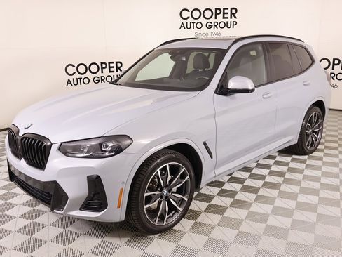 Certified 2023 BMW X3 xDrive30i w/ M Sport Package image 11