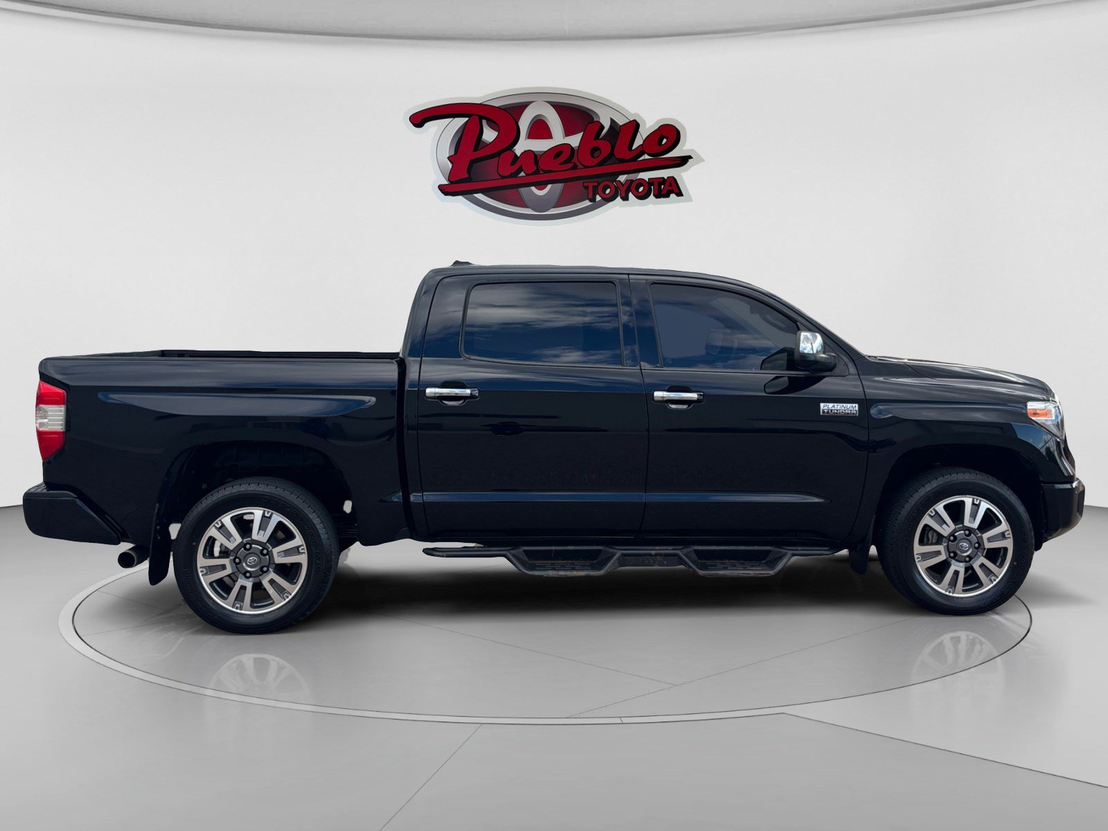 Used 2021 Toyota Tundra Platinum AWD/4WD image 6