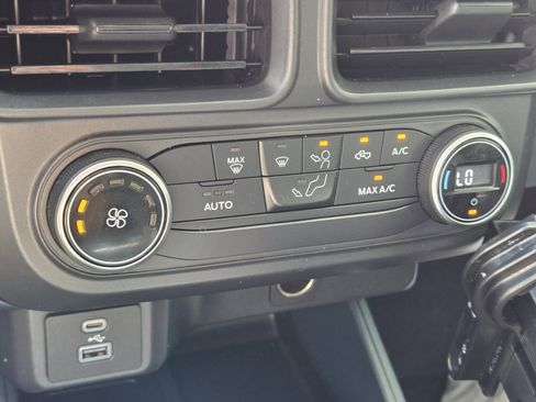 Used 2022 Ford Maverick XL FWD image 15