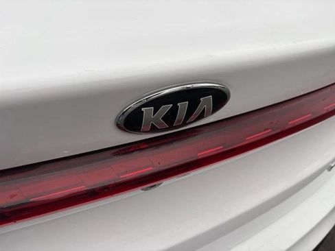Used 2021 Kia K5 LXS image 48