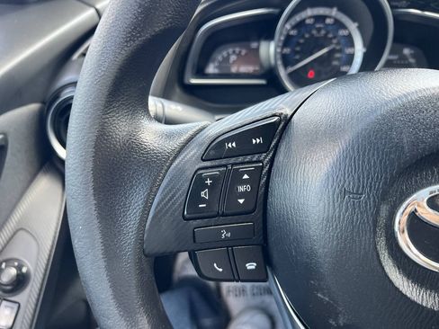 Used 2018 Toyota Yaris iA FWD image 22