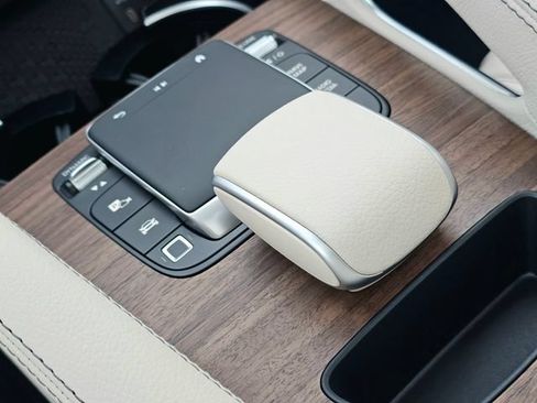 New 2026 Mercedes-Benz GLE 350 4MATIC image 31