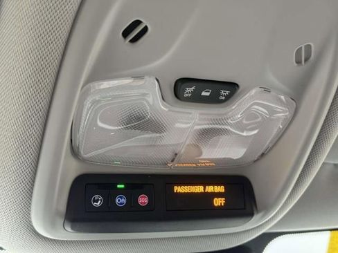 Used 2024 Chevrolet TrailBlazer LS w/ LS Convenience Package FWD image 28
