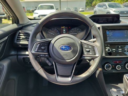Used 2021 Subaru Crosstrek 2.0i Premium w/ Moonroof Package AWD/4WD image 16