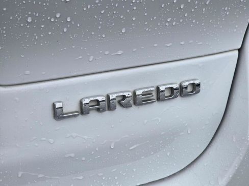 Used 2023 Jeep Grand Cherokee L Laredo w/ Luxury Tech Group I AWD/4WD image 38