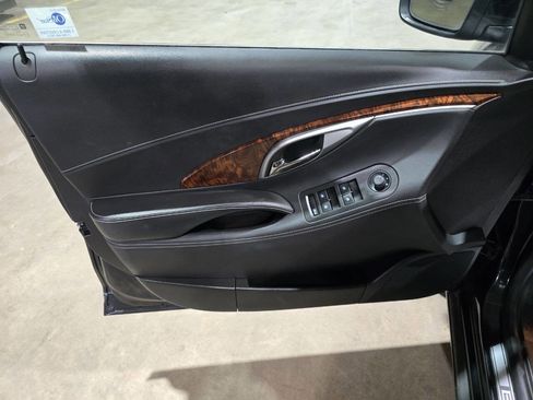 Used 2010 Buick LaCrosse CXL w/ Luxury Package image 26